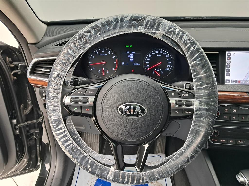 KIA K7 - Vista 12