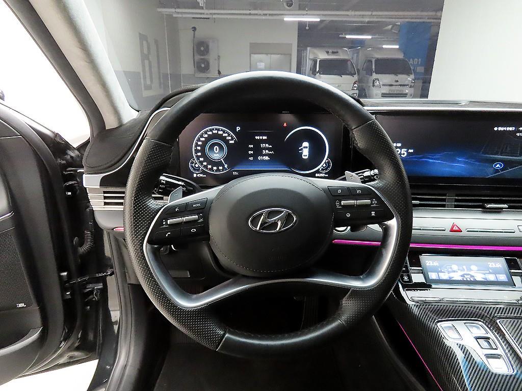 HYUNDAI Grandeur - Vista 8