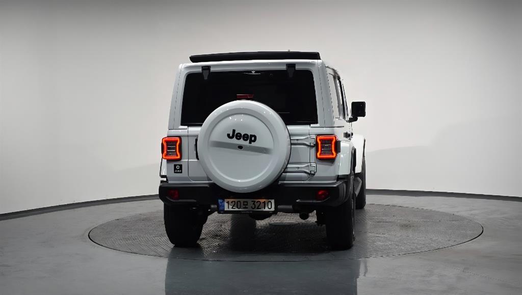 Jeep Wrangler - Vista 4
