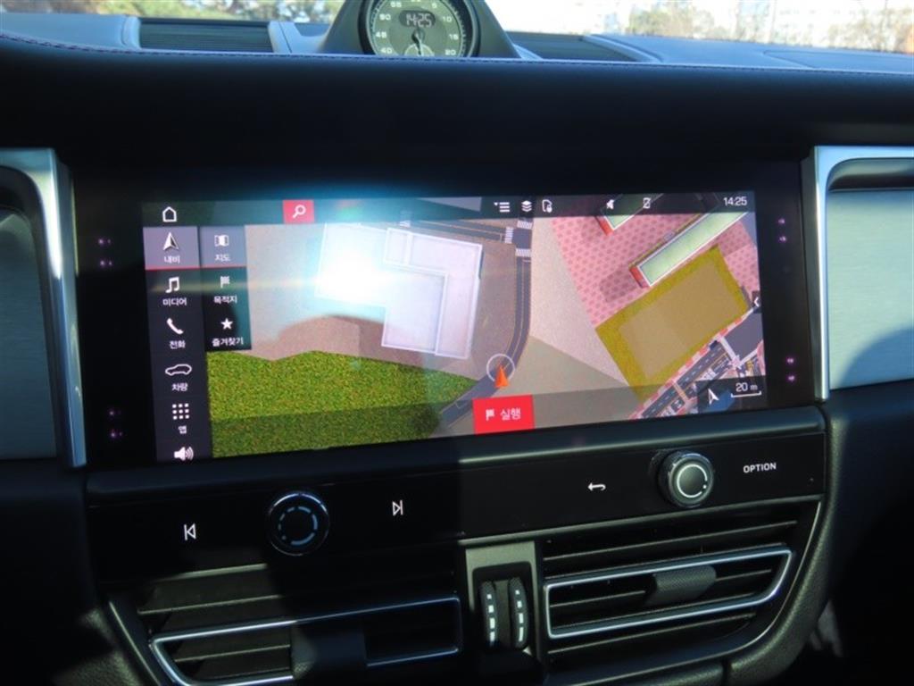 Porsche Macan 2023 - Importación desde Corea - HF Imports Iquique - Foto 7