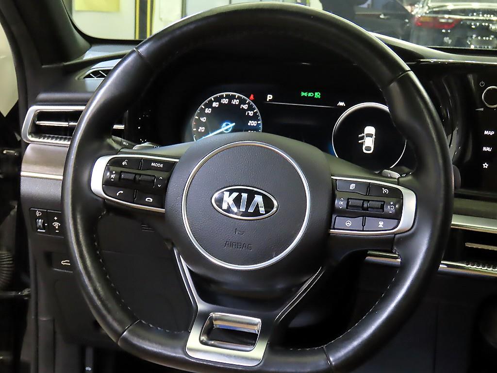 KIA K5 - Vista 8