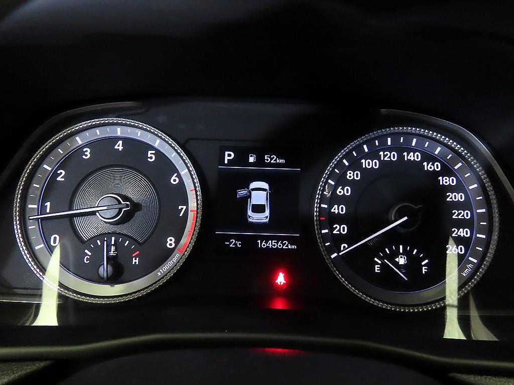 HYUNDAI Sonata - Vista 9