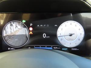 HYUNDAI Avante - Vista 10