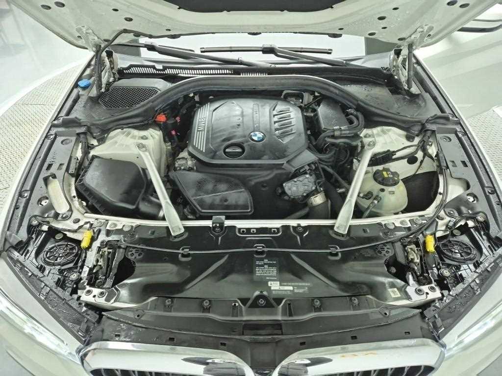 BMW 5 Series - Vista 5