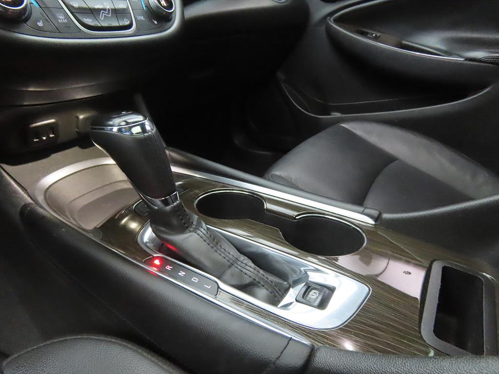 Chevrolet Malibu - Vista 10