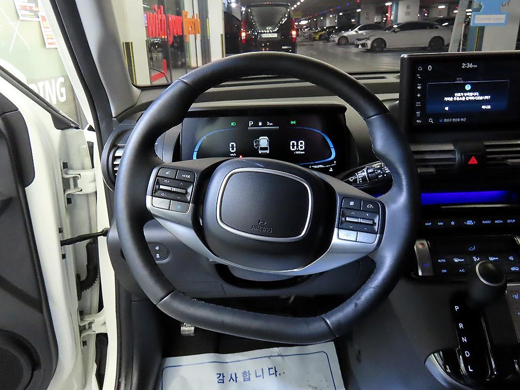 HYUNDAI Casper - Vista 8