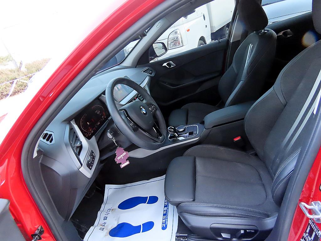 BMW 1 series - Vista 5