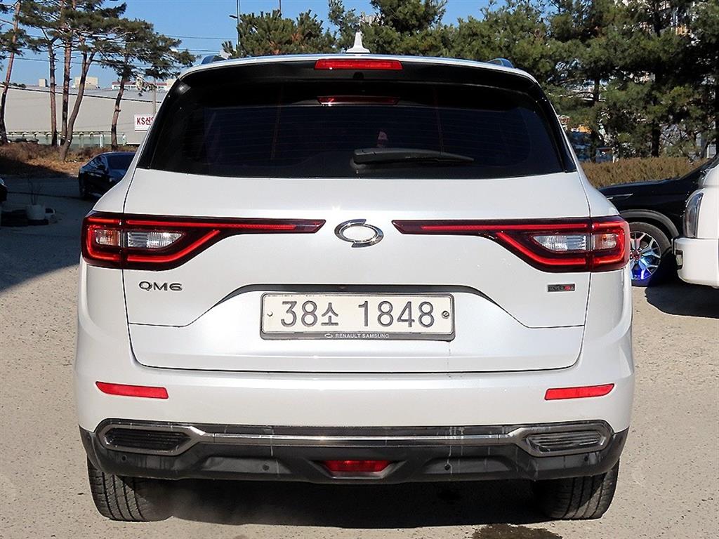 SAMSUNG QM6 - Vista 4