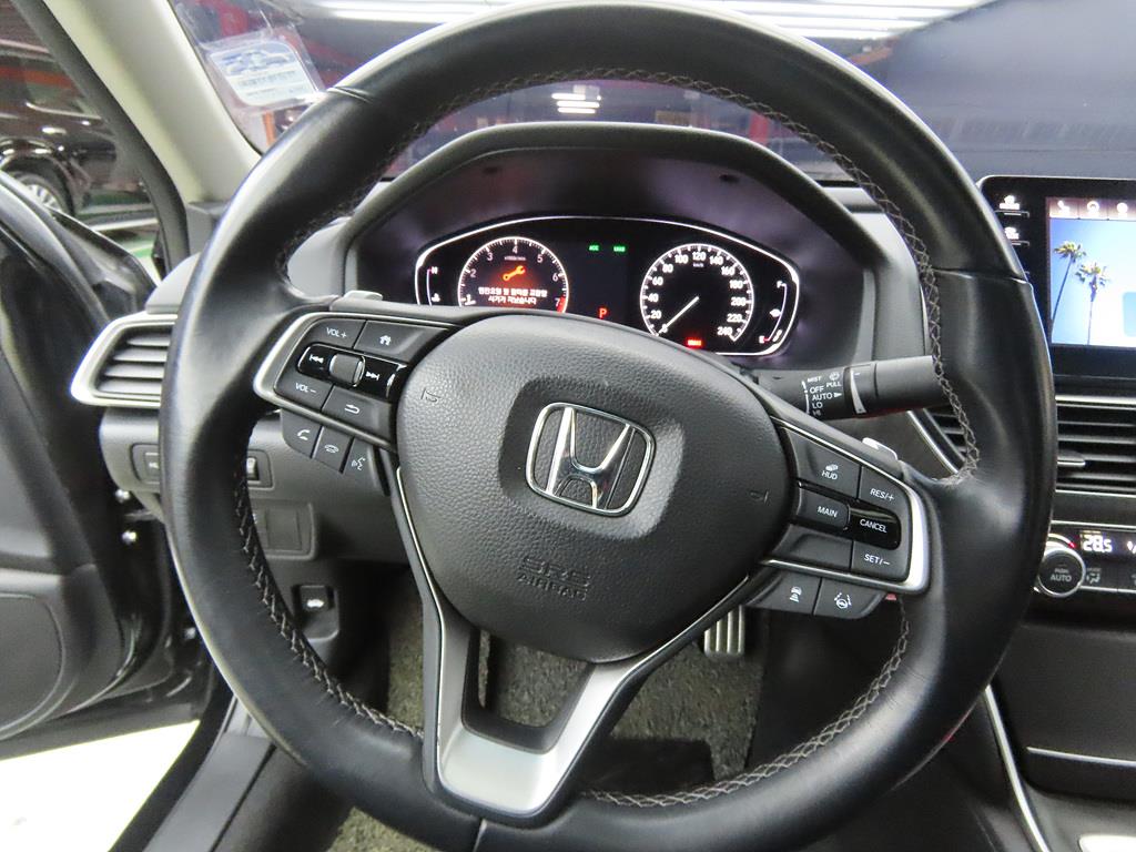 Honda Accord - Vista 8