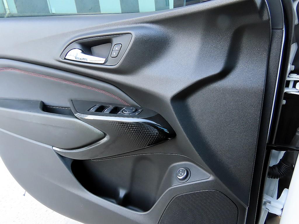 Chevrolet Trax - Vista 11