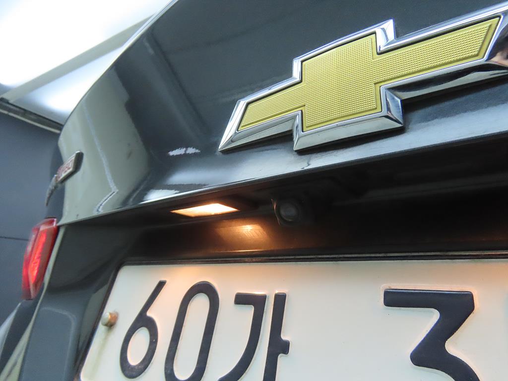 Chevrolet Malibu 2017 Gris - Importación desde Corea - HF Imports Iquique - Foto 16