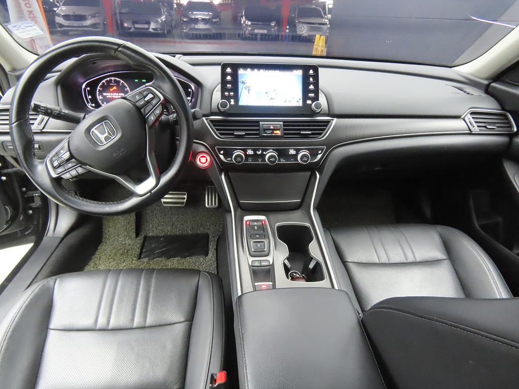 Honda Accord - Vista 7