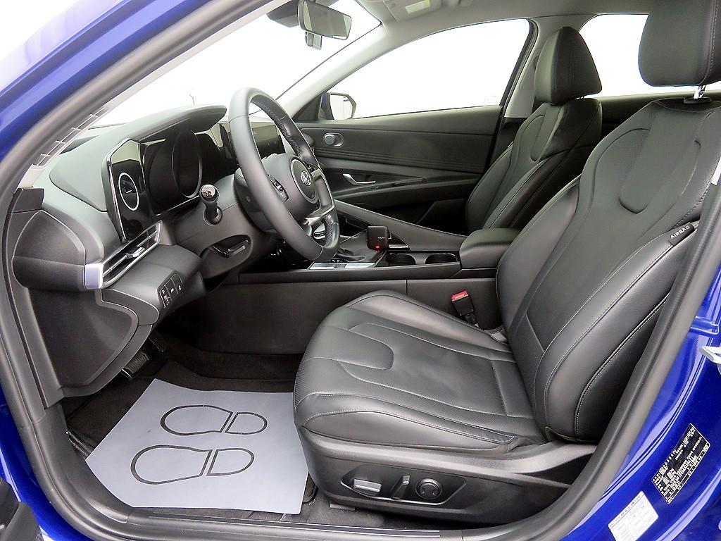 HYUNDAI Avante - Vista 6