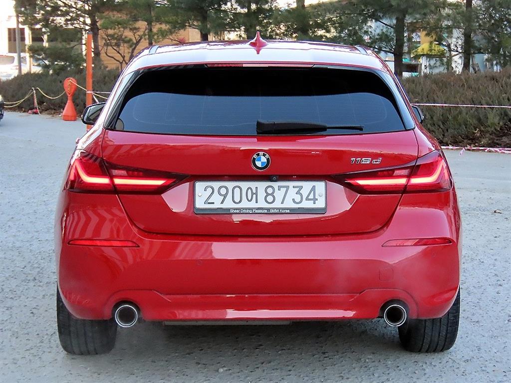 BMW 1 series - Vista 4