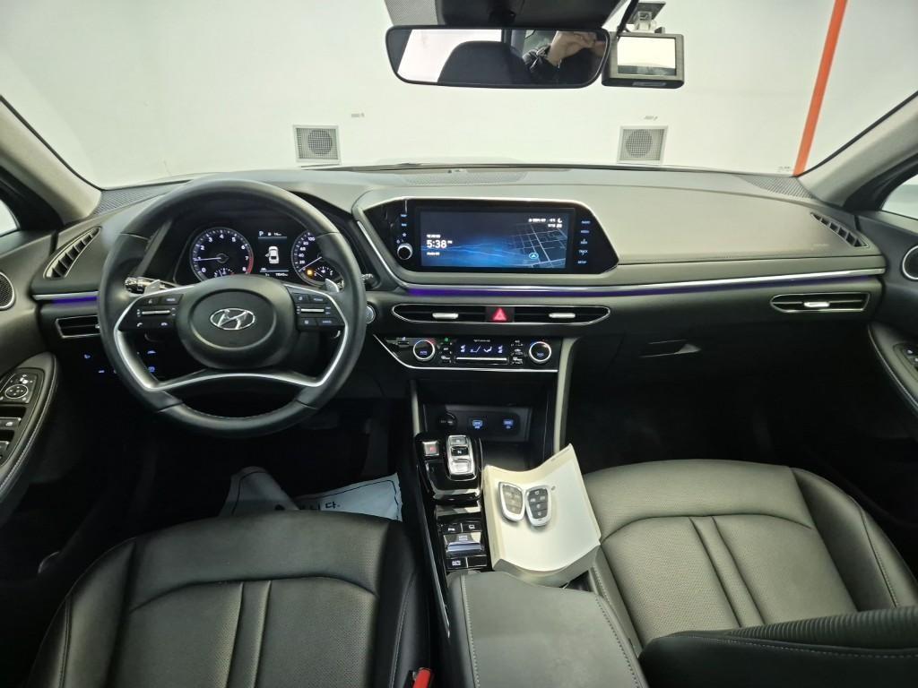 HYUNDAI Sonata - Vista 7