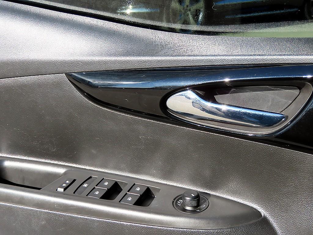 Chevrolet Spark - Vista 11