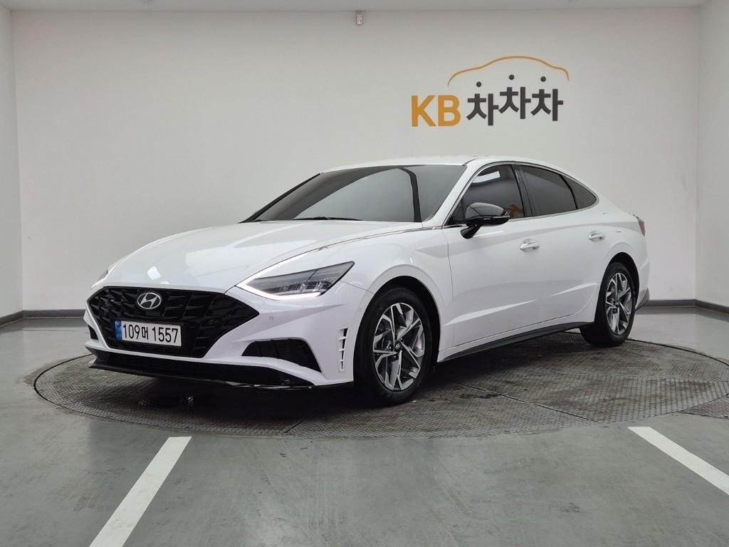 HYUNDAI Sonata 2021 Blanco - Importación desde Corea - HF Imports Iquique - Foto 1