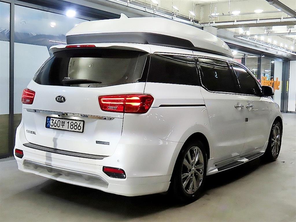 KIA Carnival - Vista 4