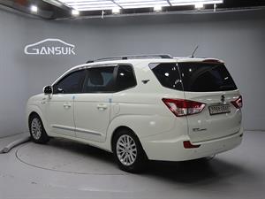Ssangyong Korando - Vista 6
