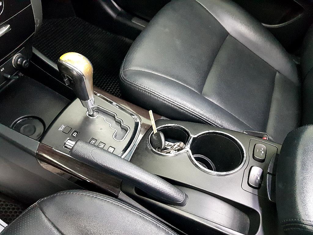 Ssangyong Korando 2011 Blanco - Importación desde Corea - HF Imports Iquique - Foto 14