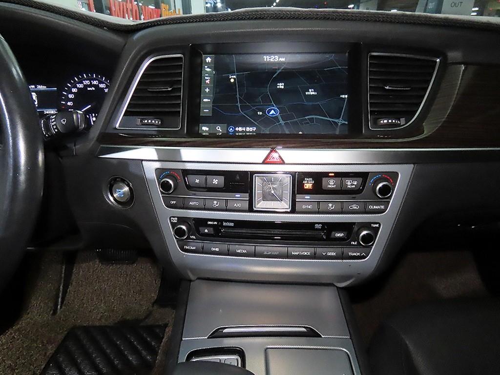 Genesis G80 - Vista 11