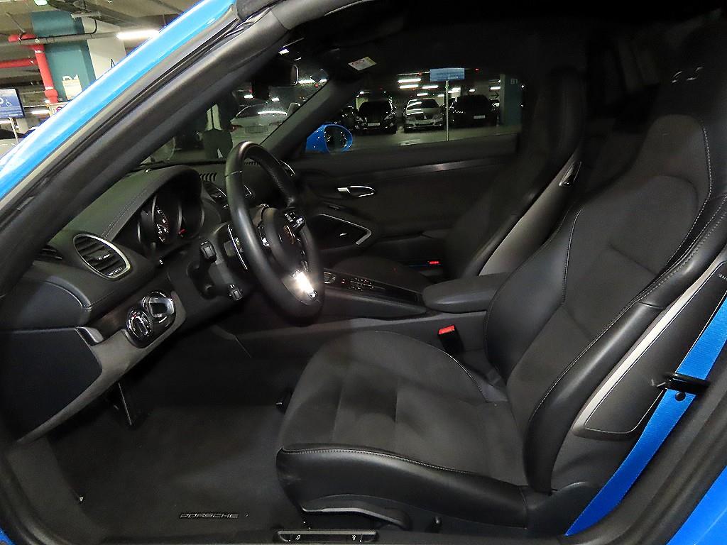 Porsche 718 - Vista 8