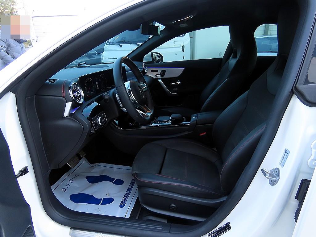 Mercedes Benz CLA Class - Vista 5