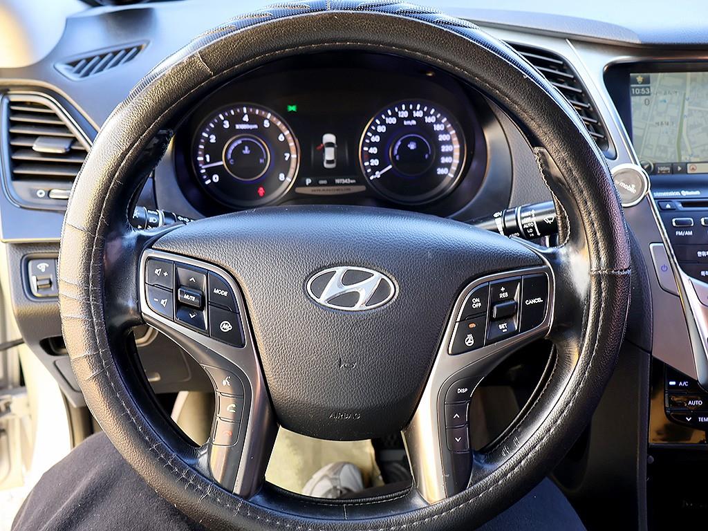 HYUNDAI Grandeur 2011 Gris - Importación desde Corea - HF Imports Iquique - Foto 8