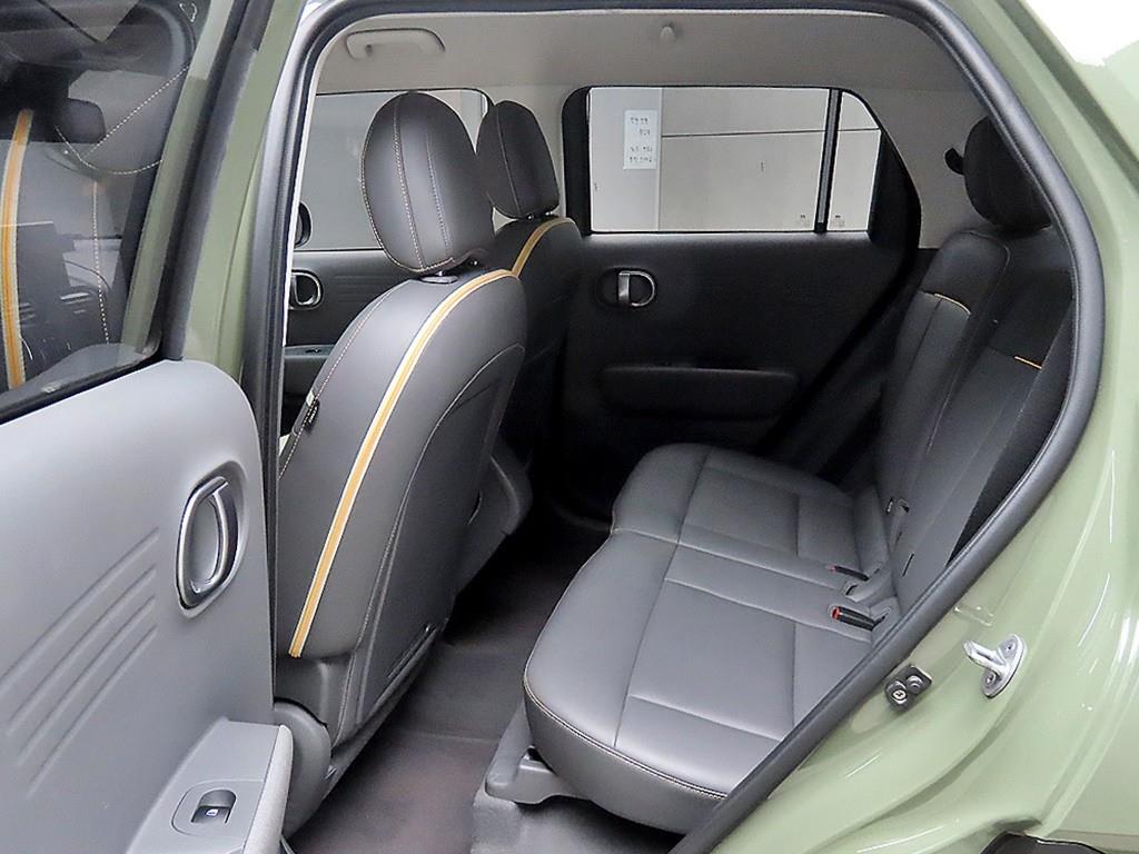 HYUNDAI Casper - Vista 6