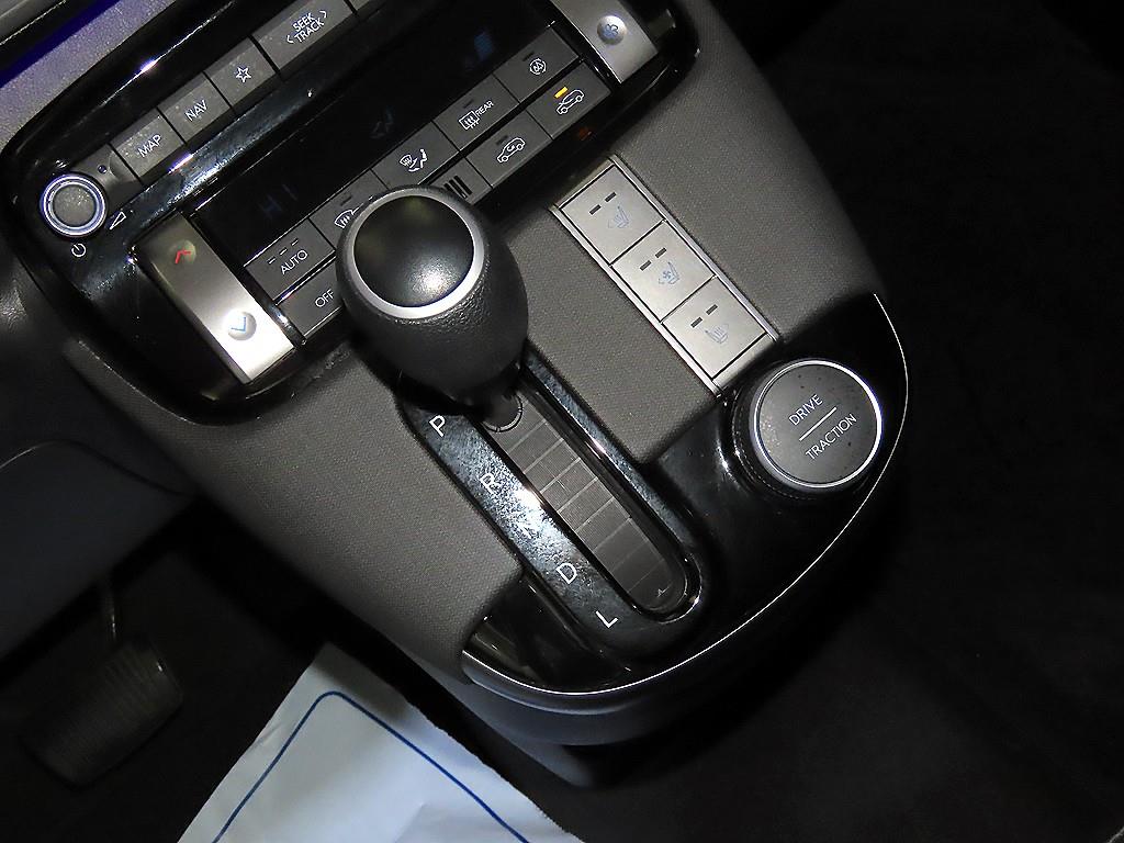 HYUNDAI Casper - Vista 12