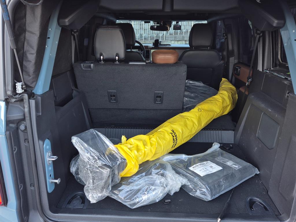 Ford Bronco 2022 Azul - Importación desde Corea - HF Imports Iquique - Foto 13