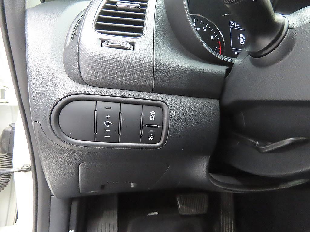 KIA K3 2017 Blanco - Importación desde Corea - HF Imports Iquique - Foto 10