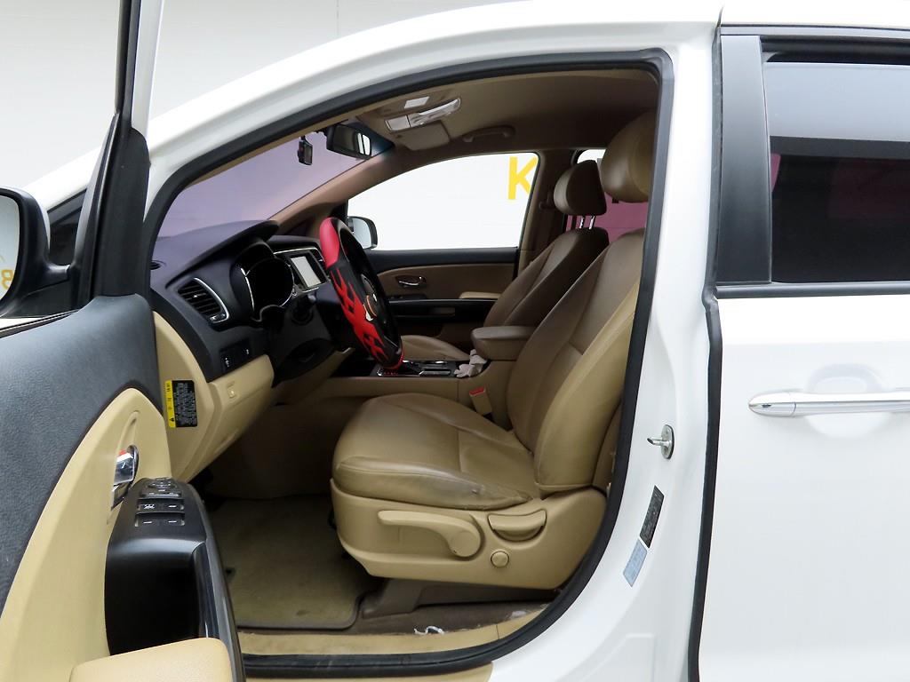 KIA Carnival 2019 Blanco - Importación desde Corea - HF Imports Iquique - Foto 13