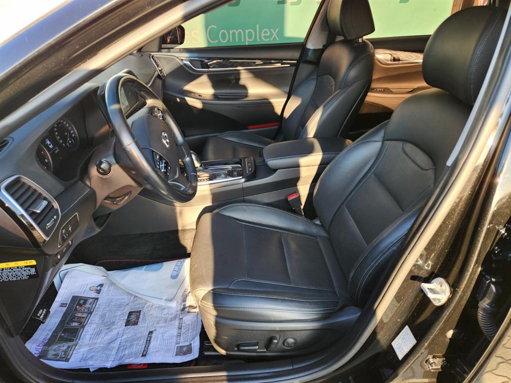 HYUNDAI Grandeur - Vista 9