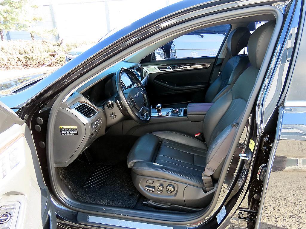 Genesis G80 - Vista 5