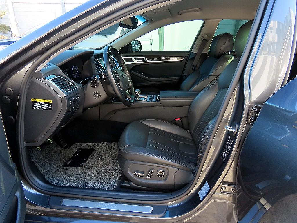 Genesis G80 - Vista 5