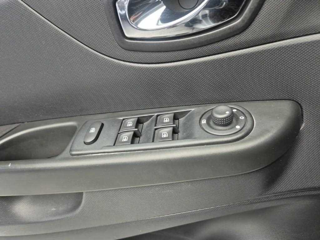 SAMSUNG QM3 2014 Plateado - Importación desde Corea - HF Imports Iquique - Foto 17