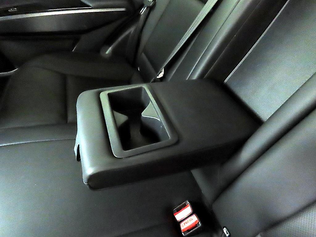 Ssangyong Tivoli - Vista 11