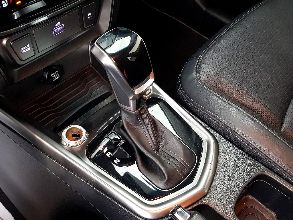 Ssangyong Tivoli 2022 Blanco - Importación desde Corea - HF Imports Iquique - Foto 13