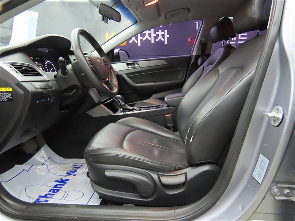 HYUNDAI Sonata - Vista 5