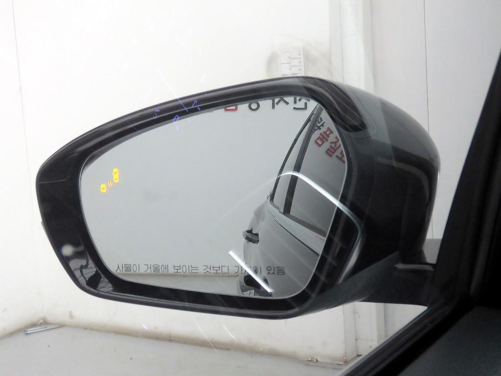 HYUNDAI Grandeur - Vista 5