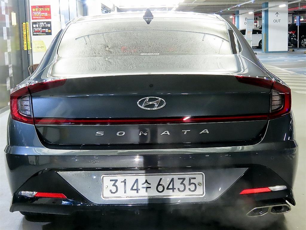 HYUNDAI Sonata - Vista 5