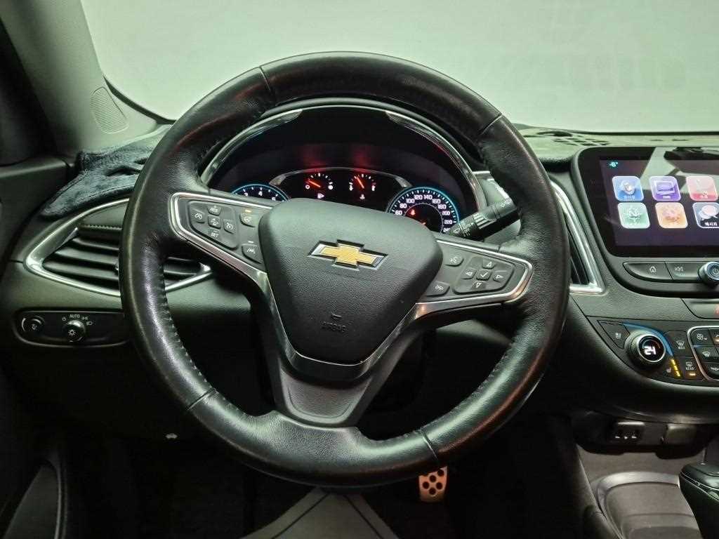 Chevrolet Malibu - Vista 9