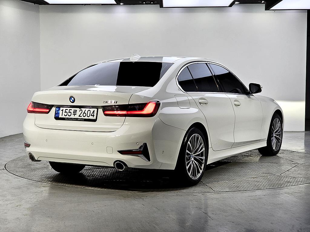 BMW 3 series - Vista 4