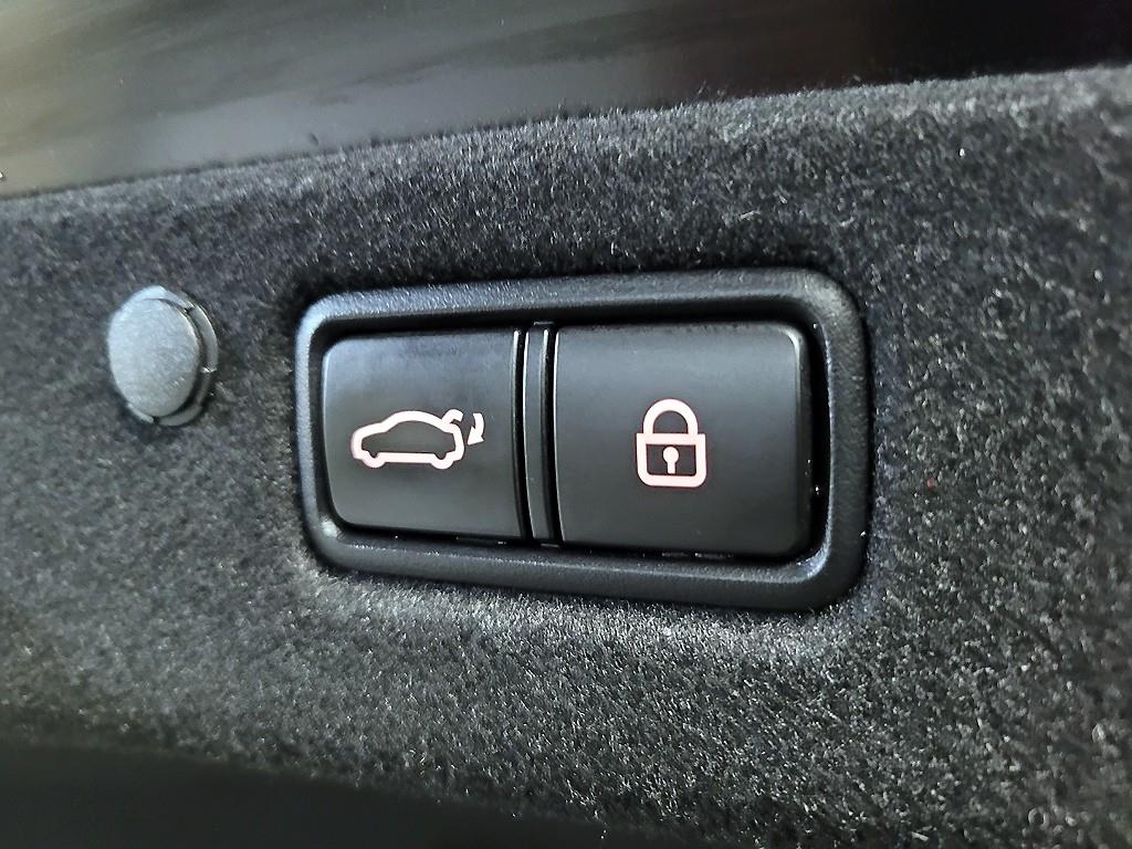 HYUNDAI Grandeur 2020 Negro - Importación desde Corea - HF Imports Iquique - Foto 18