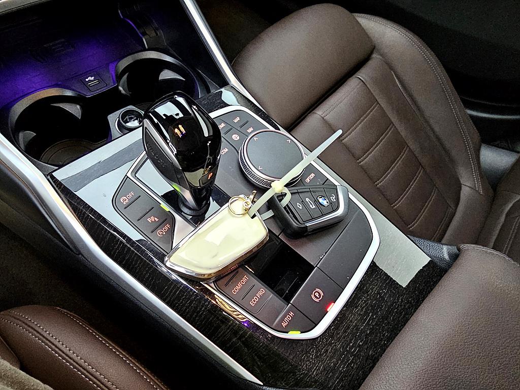 BMW 3 series 2022 Blanco - Importación desde Corea - HF Imports Iquique - Foto 15