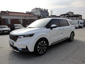 KIA Carnival - Vista 4