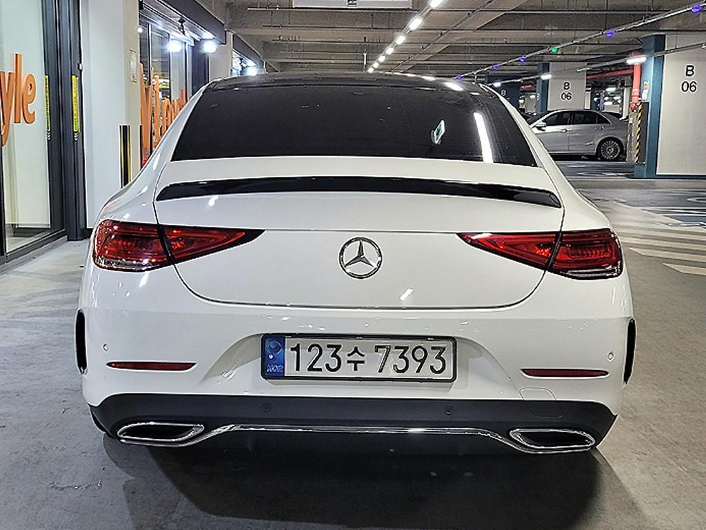 Mercedes Benz CLS Class - Vista 5