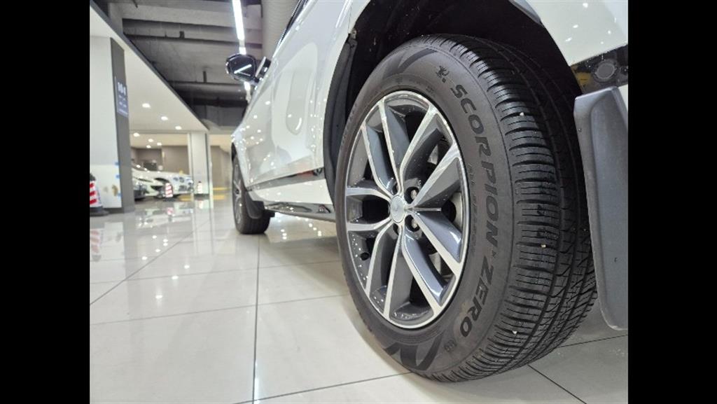 Land Rover Range Rover Bike 2025 Blanco - Importación desde Corea - HF Imports Iquique - Foto 20