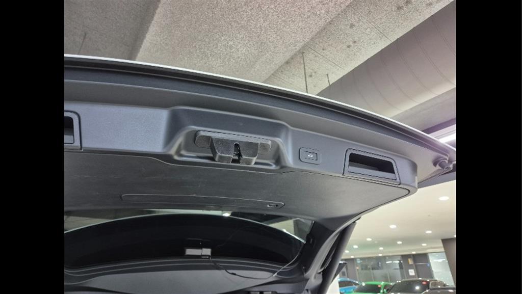 Land Rover Range Rover Bike 2025 Blanco - Importación desde Corea - HF Imports Iquique - Foto 19